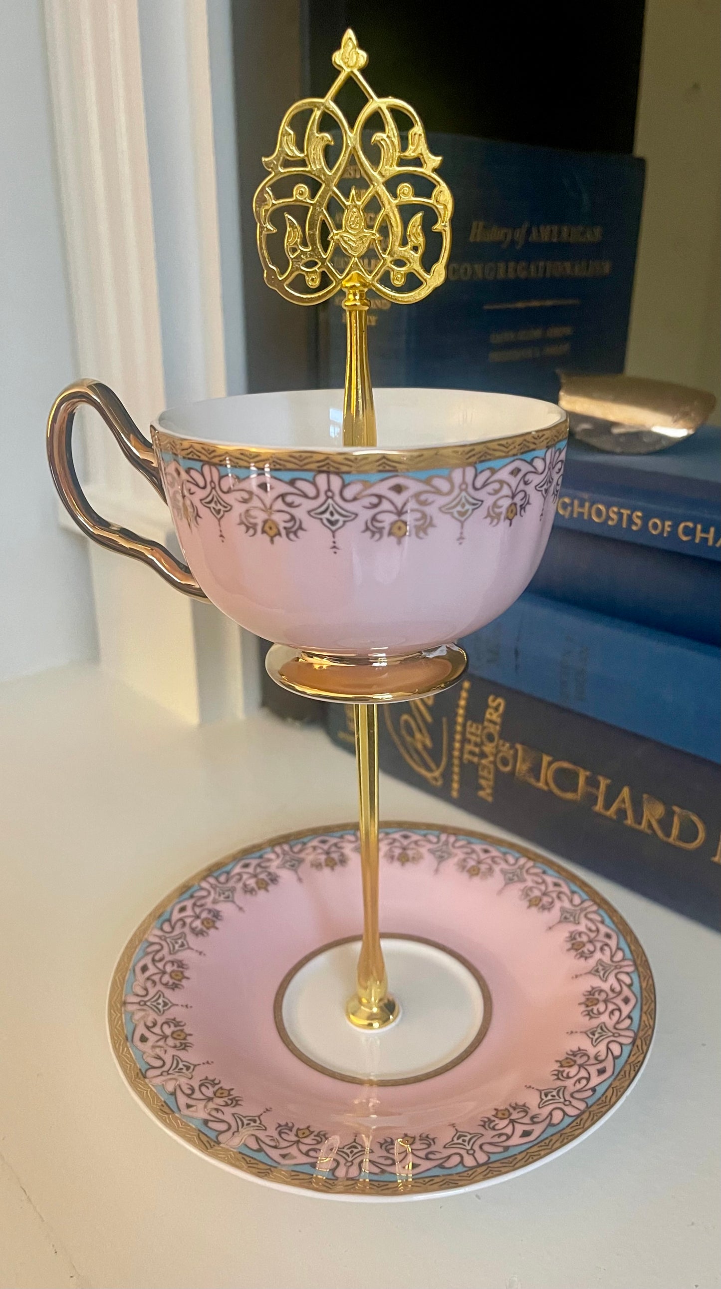 Royally Pink Tea Cup Stands